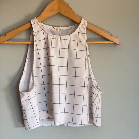 American Apparel White Cropped Tank with open back - Picture 1 of 3